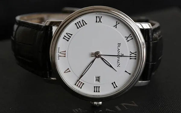 宝珀手表表带太紧处理技巧详解(调整方法与注意事项)(图) 宝珀手表表带太紧处理技巧详解(调整方法与注意事项)(图)