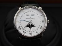 别再用纸巾擦表了！正确清洁宝珀的姿势在这